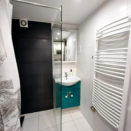 Chic In The Party District Budapest