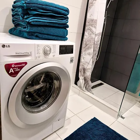 Appartamento Chic In The Party District Budapest